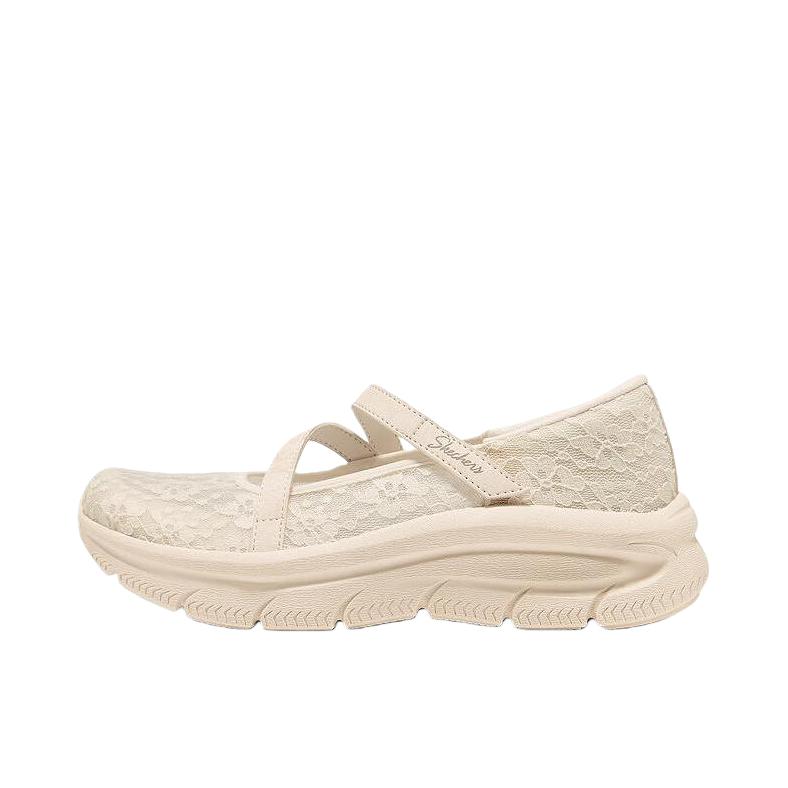 推荐商品：Skechers/斯凯奇 MODERN COMFORT 单鞋 浅口蕾丝透气 乳白色
