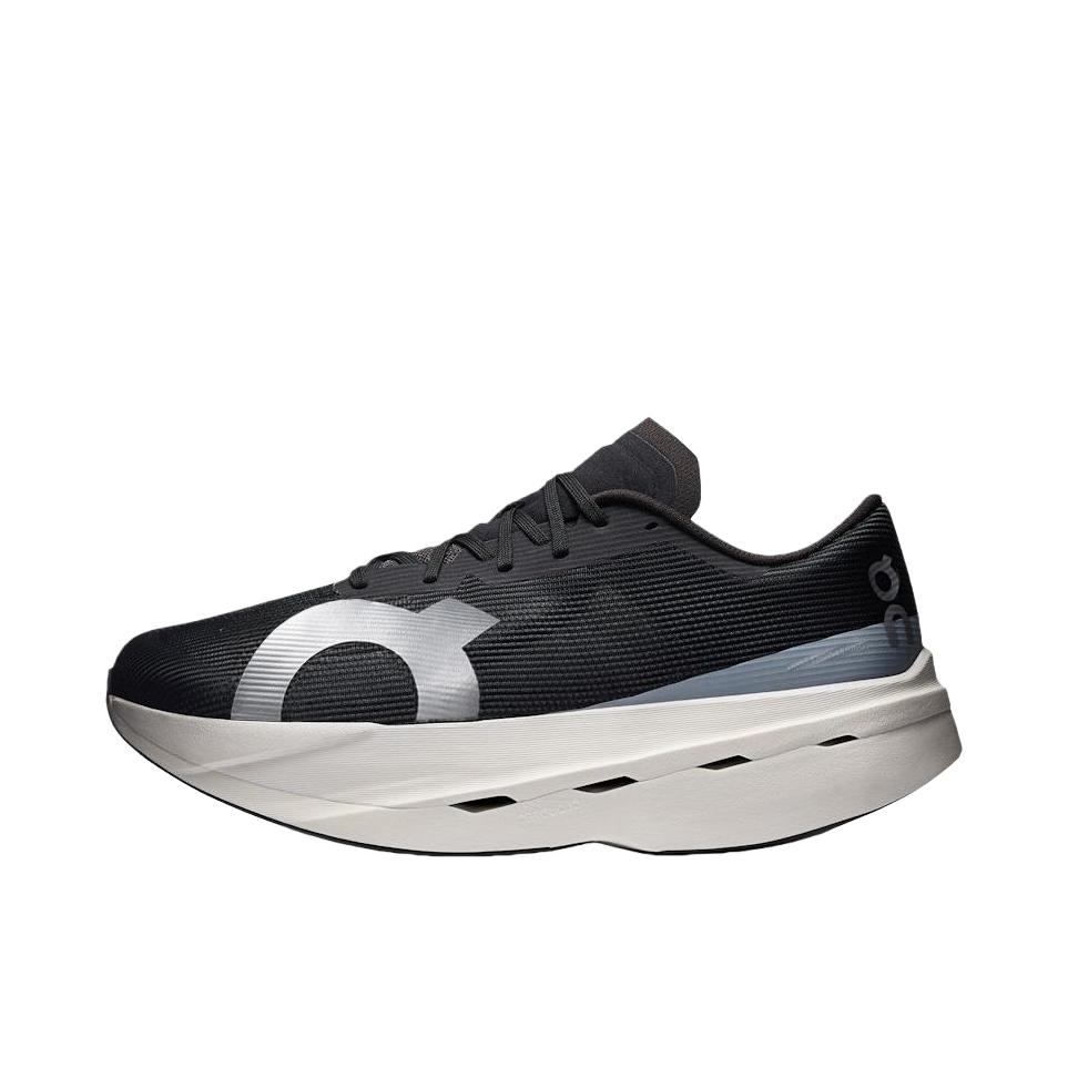 推荐商品：昂跑 Cloudboom Volt 跑鞋 训练透气减震 黑色/白色