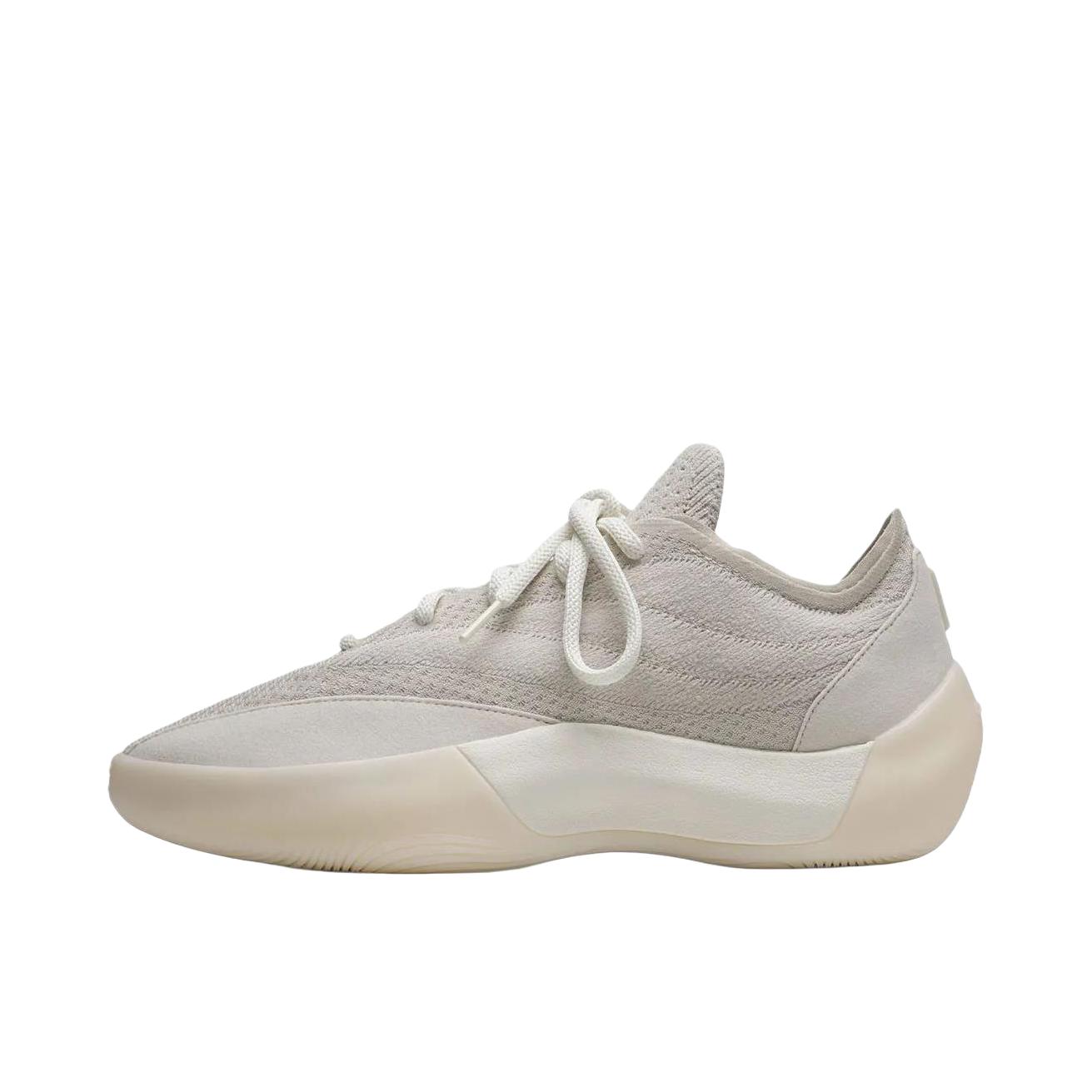 推荐商品：adidas Athletics 3 篮球鞋 厚底实战抽绳圆头贴合 Fear of God联名/米色