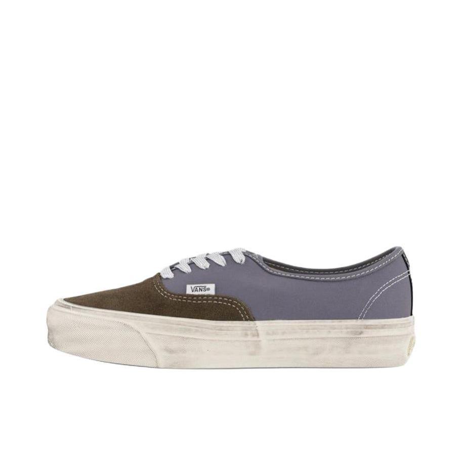 推荐商品：Vans/范斯 Premium Authentic 44 板鞋 柔软耐磨平跟舒适贴合复古 棕色/奶白色