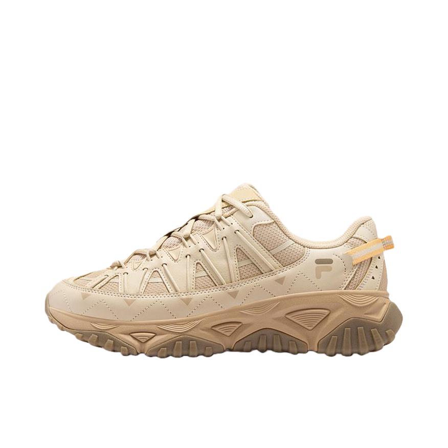 推荐商品：FILA/斐乐 FREEROAM 漫游鞋 户外休闲鞋 百搭透气舒适时尚轻便防滑越野减震徒步鞋 鹅卵石黄/牛角面包棕