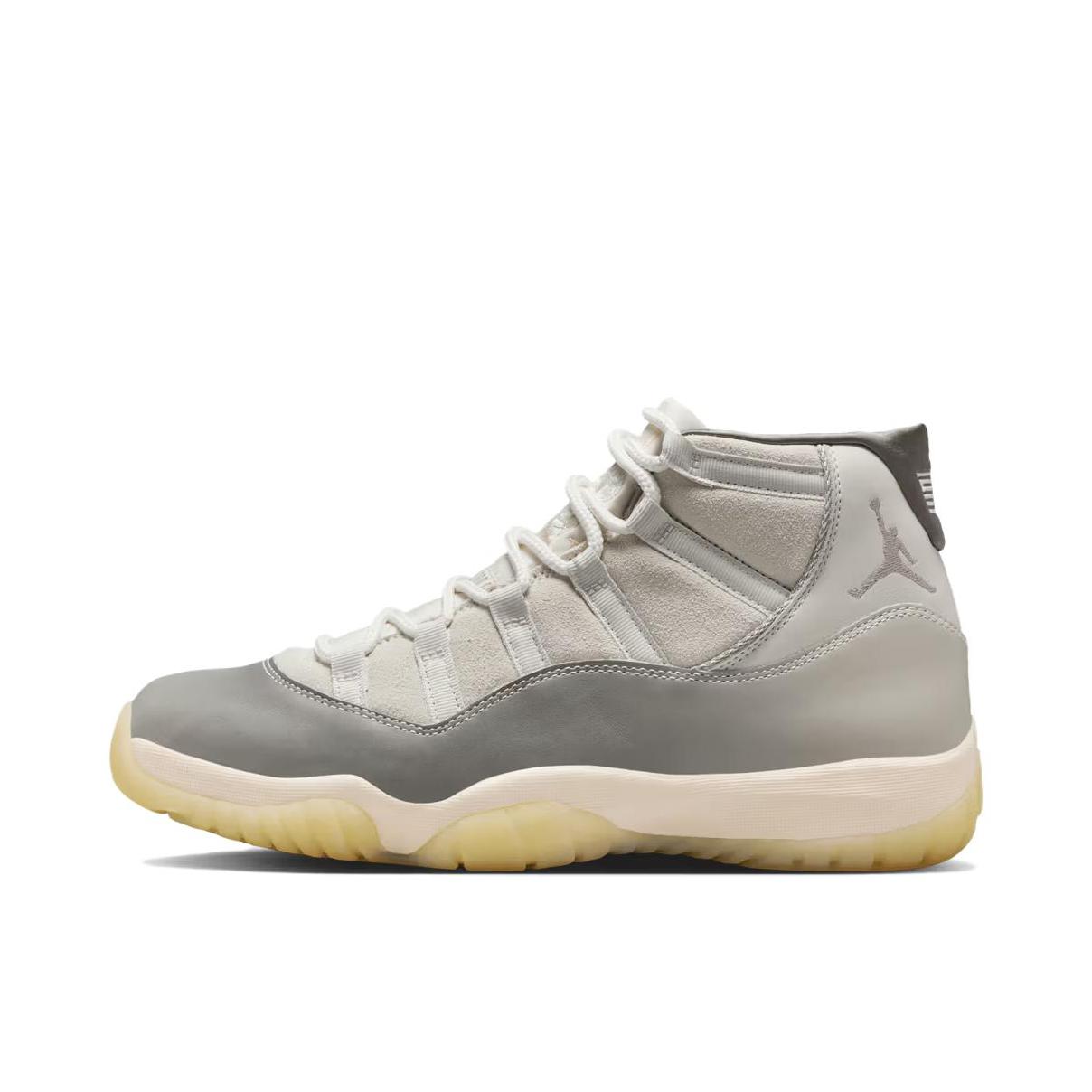 推荐商品：Air Jordan 11 篮球鞋 复古百搭防滑耐磨舒适 日本限定/灰色