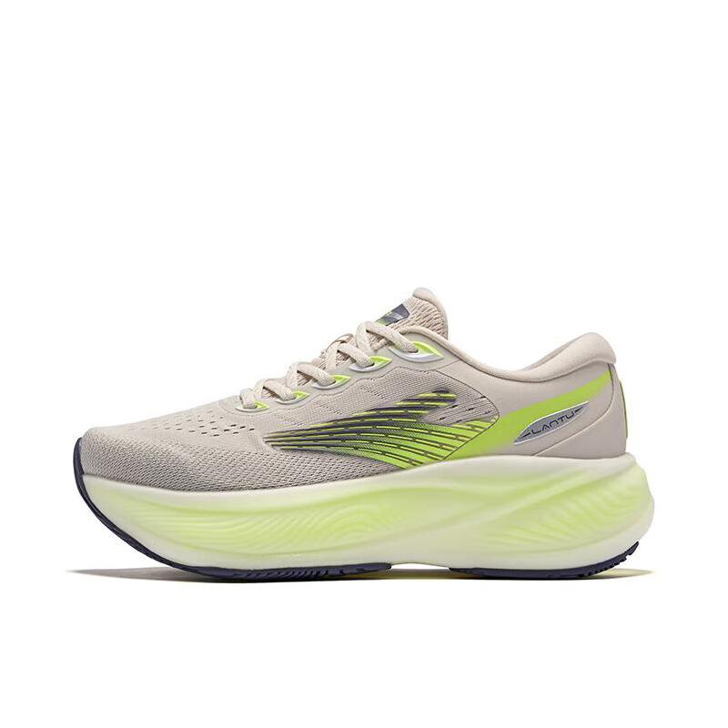 推荐商品：鸿星尔克 揽途 跑鞋 大体重缓震通勤软底支撑回弹耐脏大底增高轻便防滑竞速情侣稳定训练冬季越野减震慢跑 苍野灰/荧光亮光绿