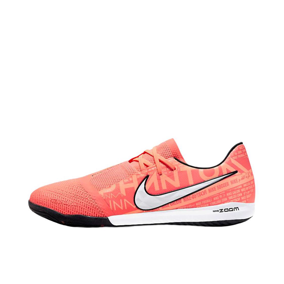 推荐商品：Nike Zoom Phantom Venom Pro IC 次顶级 平底 室内 足球鞋 粉色/白色