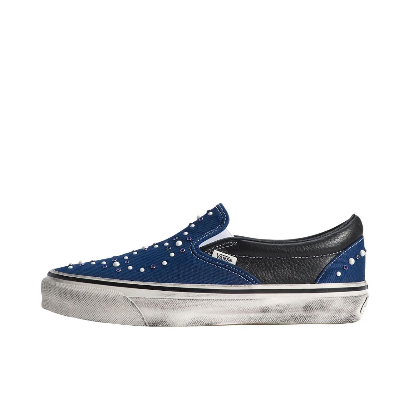 推荐商品：Vans/范斯 Premium Classic Slip-On 板鞋 圆头一脚蹬厚底 蓝色