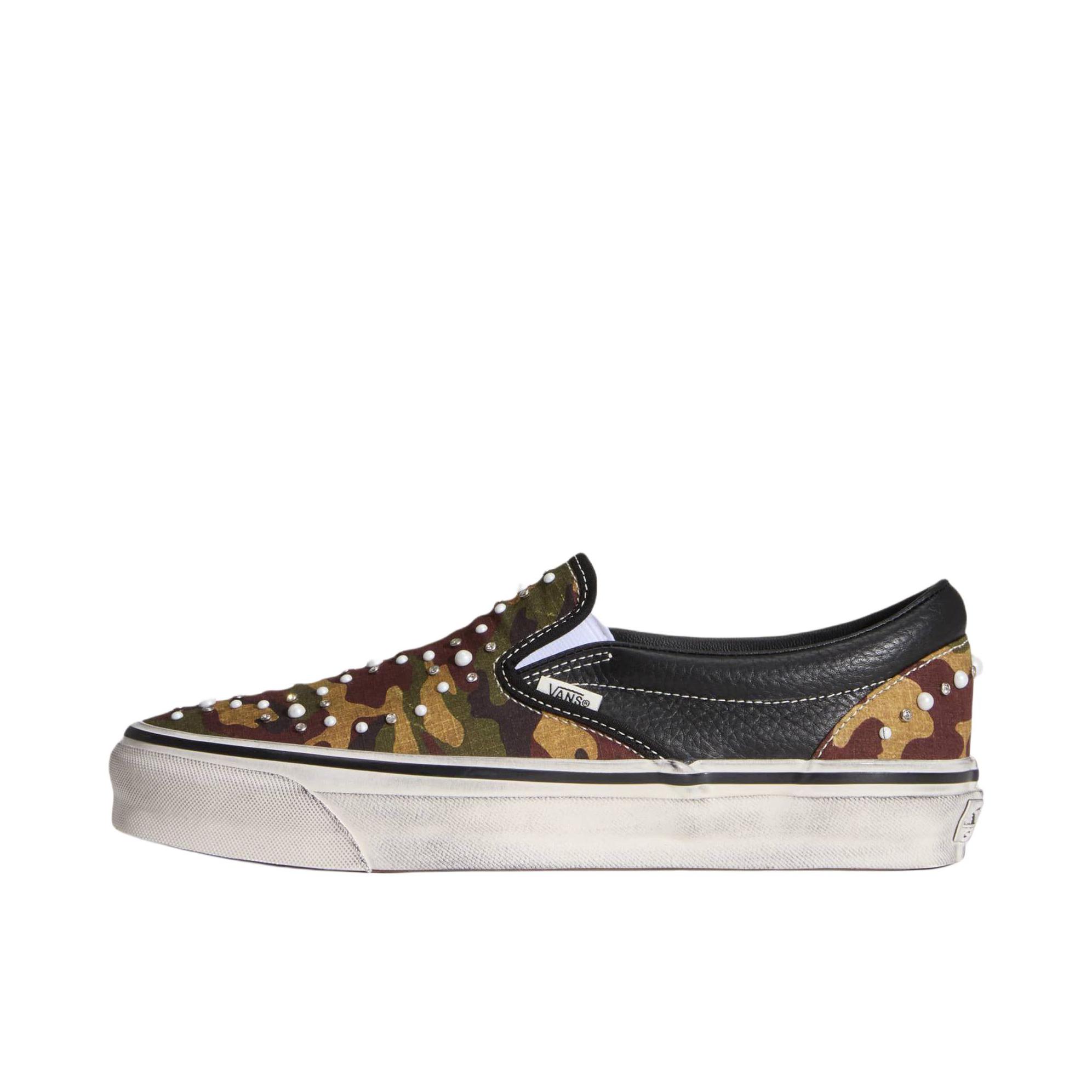 推荐商品：Vans/范斯 Premium Classic Slip-On 板鞋 圆头一脚蹬厚底 绿色/棕色/黑色