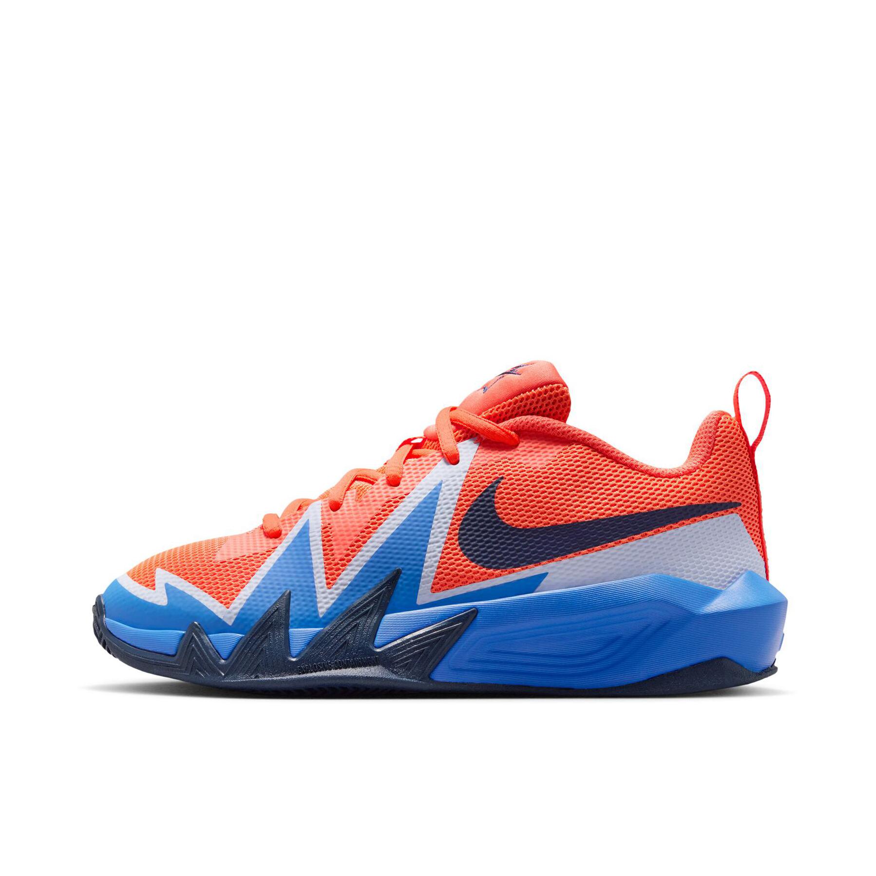 推荐商品：Nike S.T. DYNAMITE 篮球鞋 防滑耐磨轻便缓震 大童/亮橙色/深藏青/水晶蓝/氢蓝