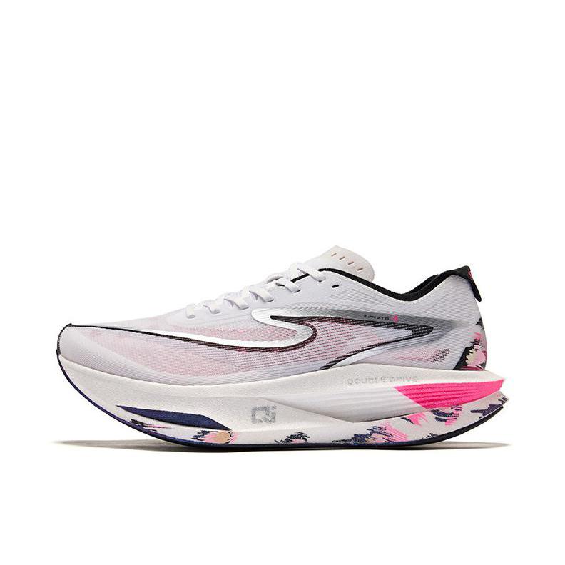 推荐商品：鸿星尔克 芷境4.0 跑鞋 竞速减震耐磨 男款/粉红豹/尔克白/亮银色