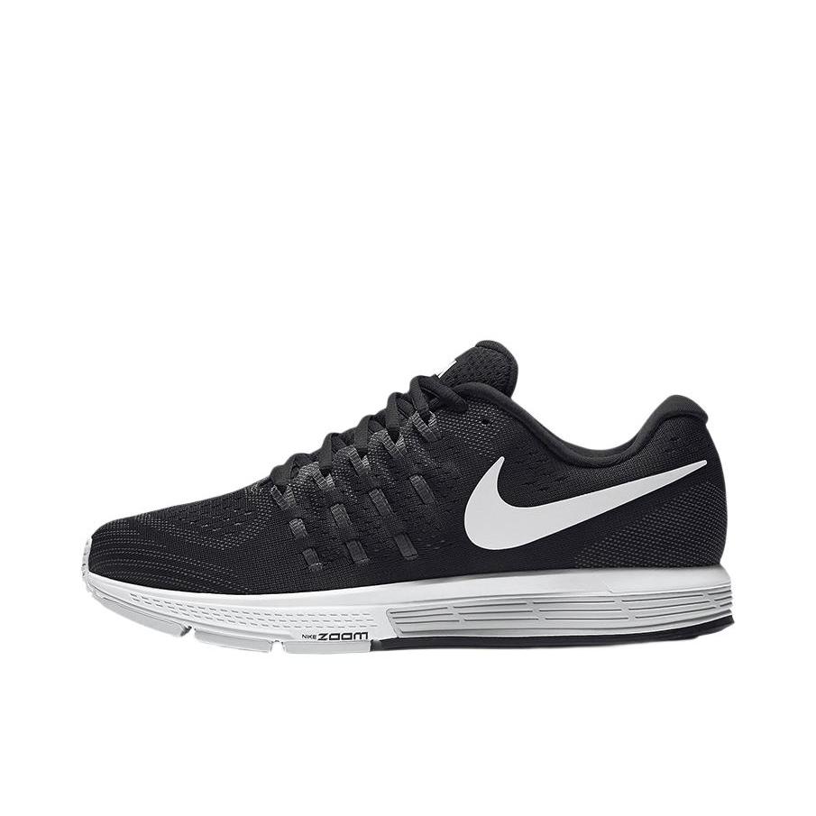 推荐商品：Nike Air Zoom Vomero 11 跑鞋 防滑耐磨舒适透气轻便休闲时尚百搭 Black White 黑/白