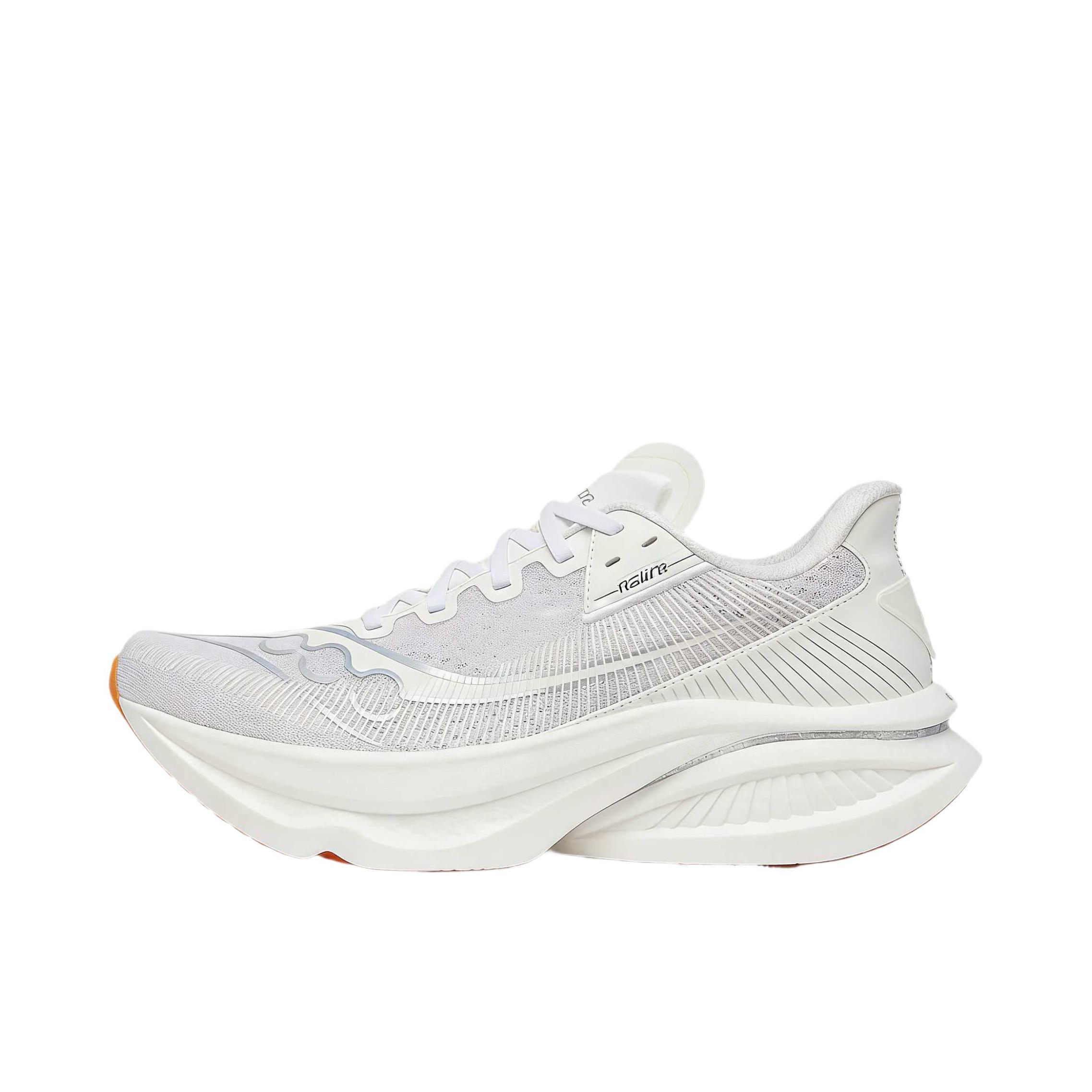推荐商品：Saucony/索康尼 Endorphin Azura 跑鞋 柔软休闲轻便舒适回弹贴合训练 白色/口香糖