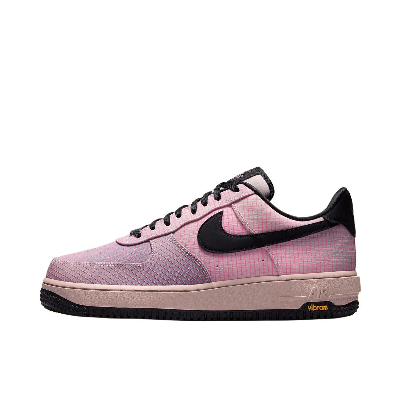 推荐商品：Nike Air Force 1 空军一号 板鞋 轻便舒适百搭耐磨防滑复古 砂岩灰粉/浅矿石紫/速度黄/黑色
