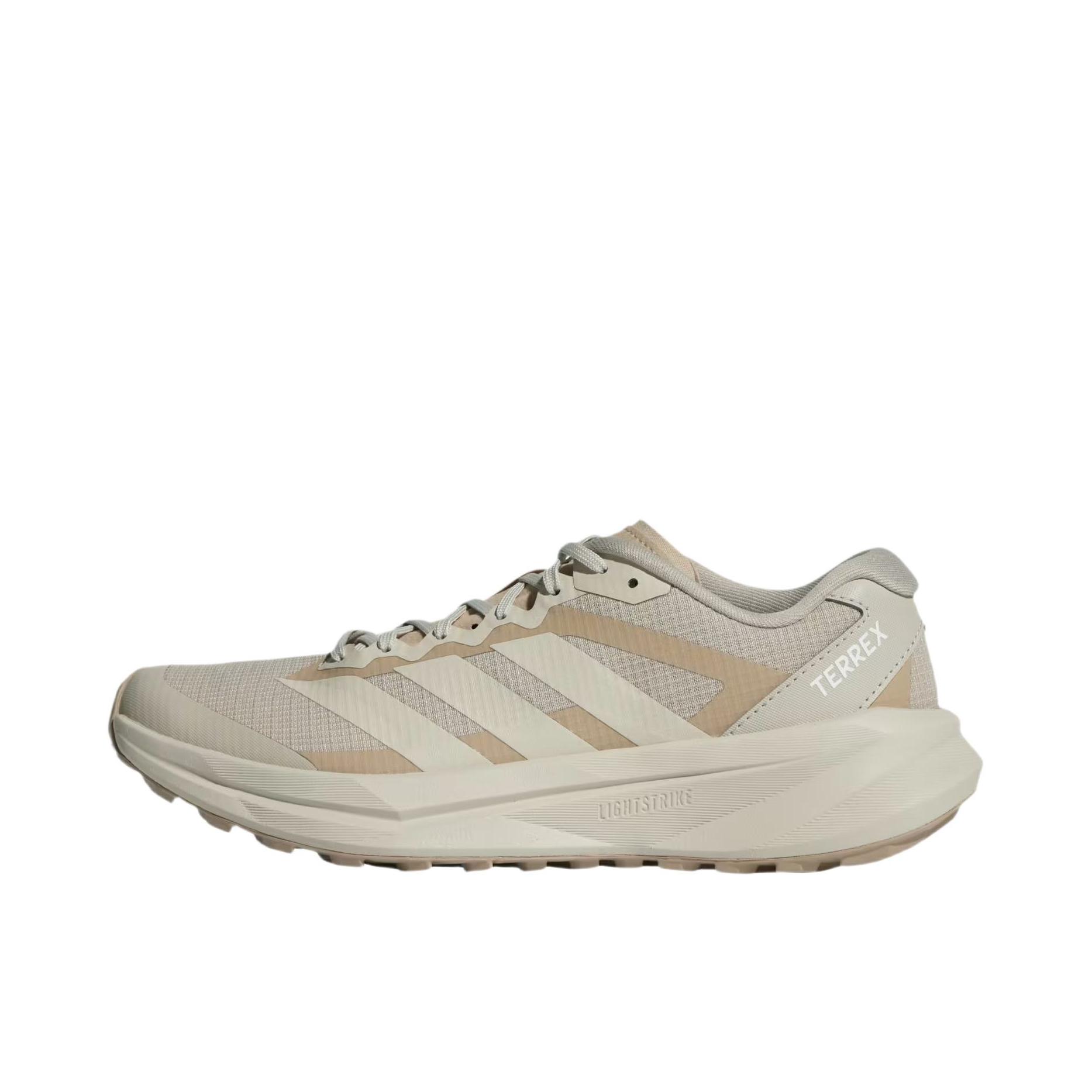 推荐商品：adidas TERREX Agravic Light 跑鞋 圆头防滑舒适 米色/卡其色