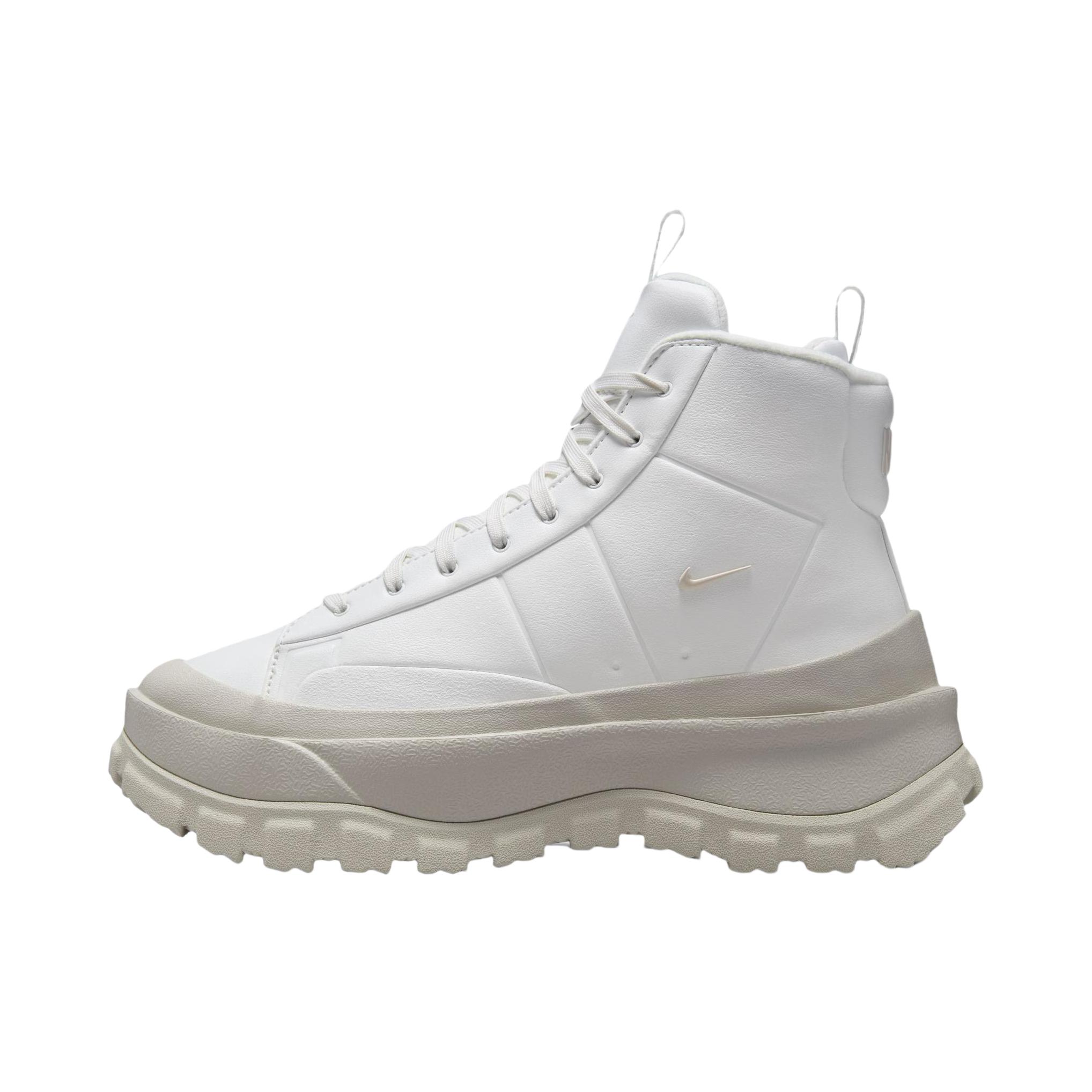 推荐商品：Nike Blazer Roam Mid 运动休闲鞋 防滑耐磨舒适减震潮流百搭抓地 山峰白/浅骨色/大学金/幻影灰白