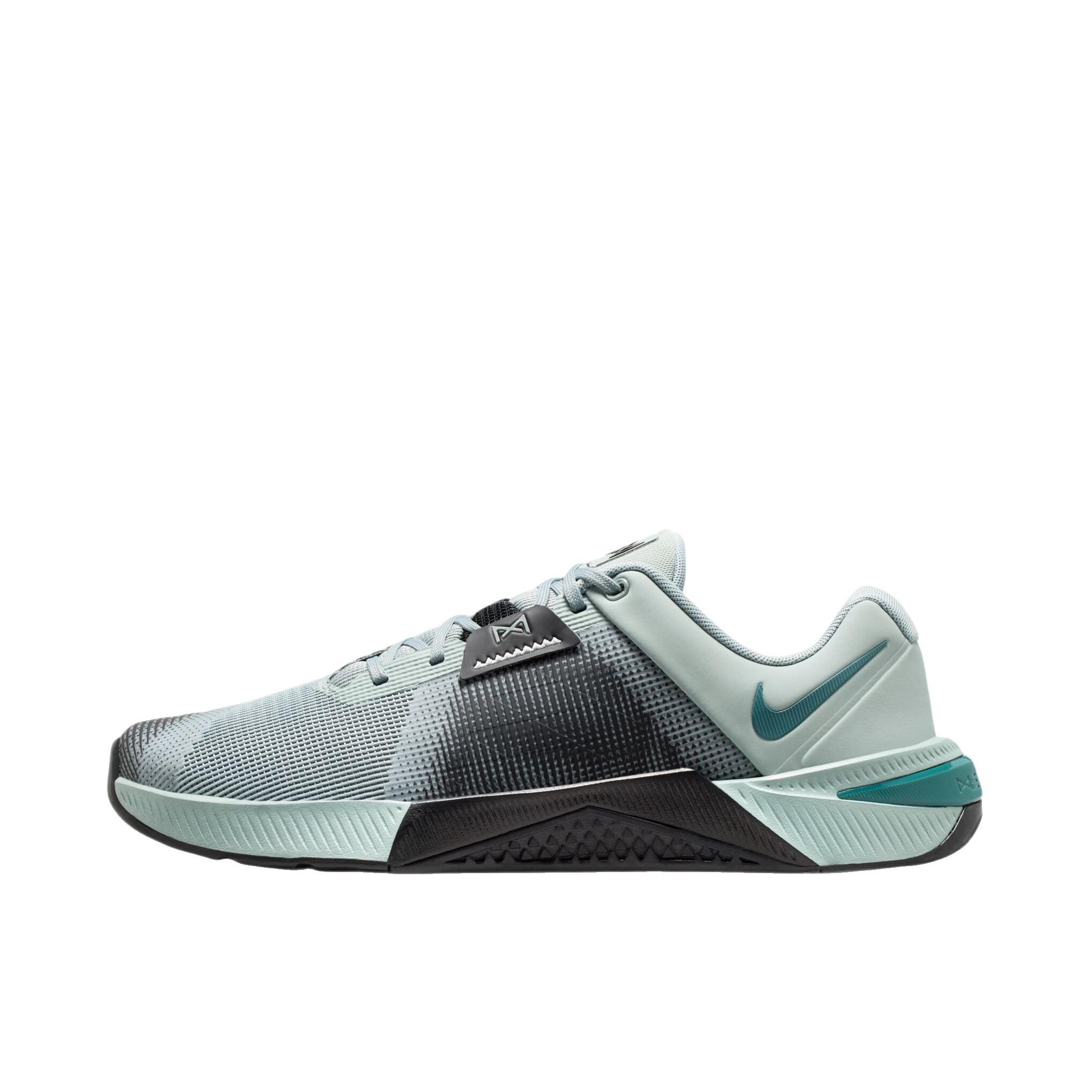 推荐商品：Nike Metcon 10 训练鞋 柔软厚底圆头 浅浮石色/矿物岩板蓝/黑色
