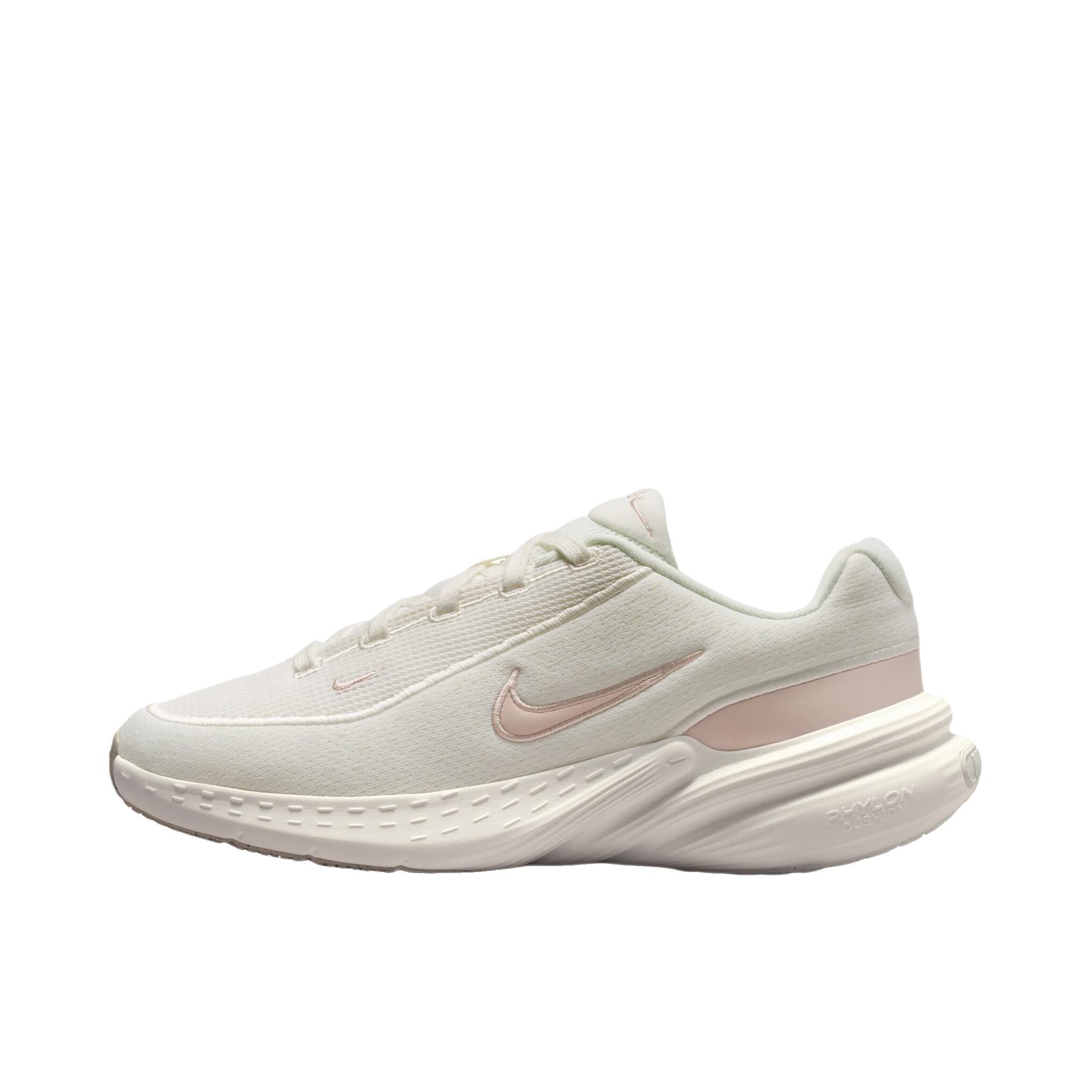 推荐商品：Nike Uplift SC 跑鞋 防滑耐磨舒适轻便低帮时尚潮流抓地贴合美观耐用训练 帆白色/粉色/砂岩红