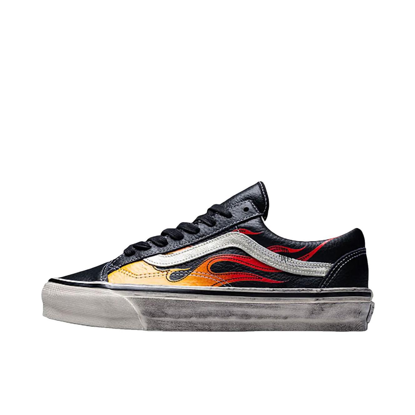 推荐商品：Vans/范斯 Old Skool 滑板鞋 板鞋 轻便防滑复古舒适经典 黑色/火焰红