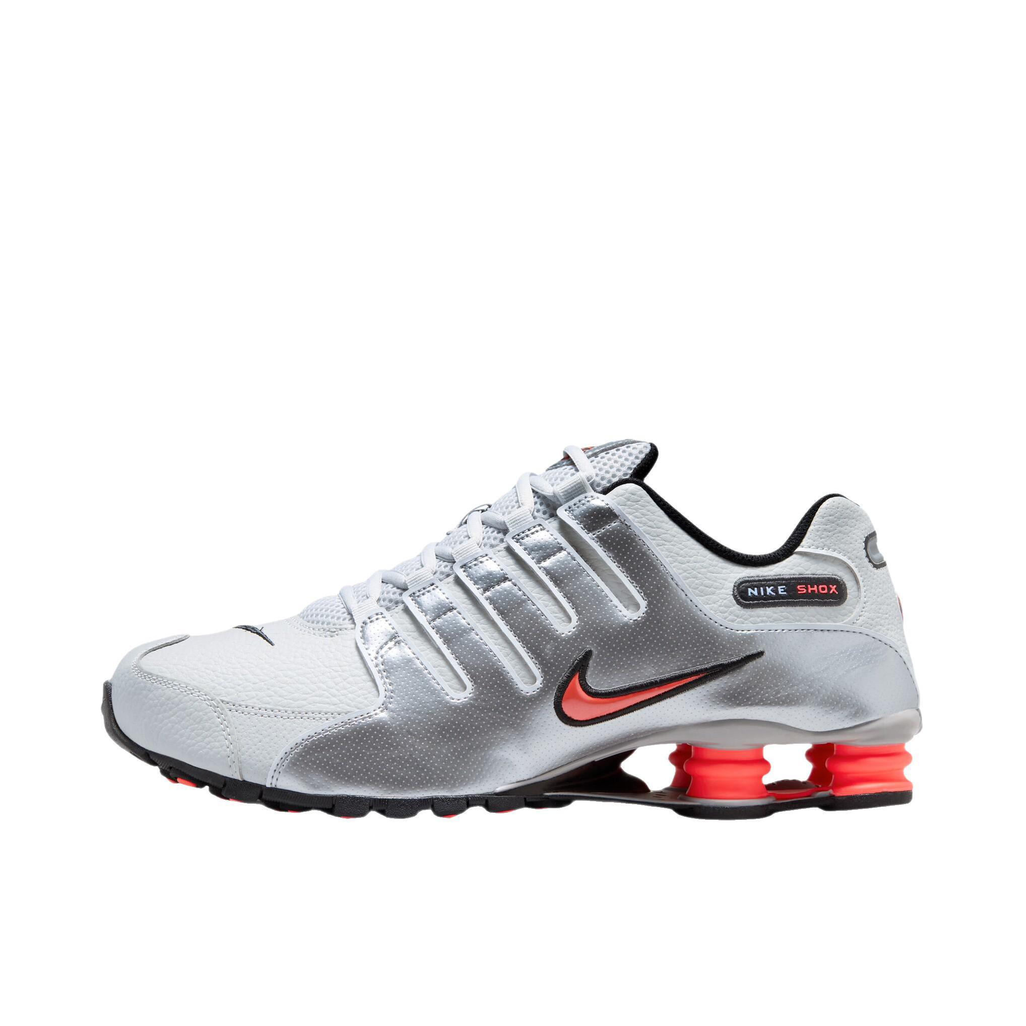 推荐商品：Nike Shox NZ 跑鞋 减震回弹防滑耐磨运动舒适皮革贴合支撑 尘光子色/闪电深红/金属银/黑色/白色/柔黄色