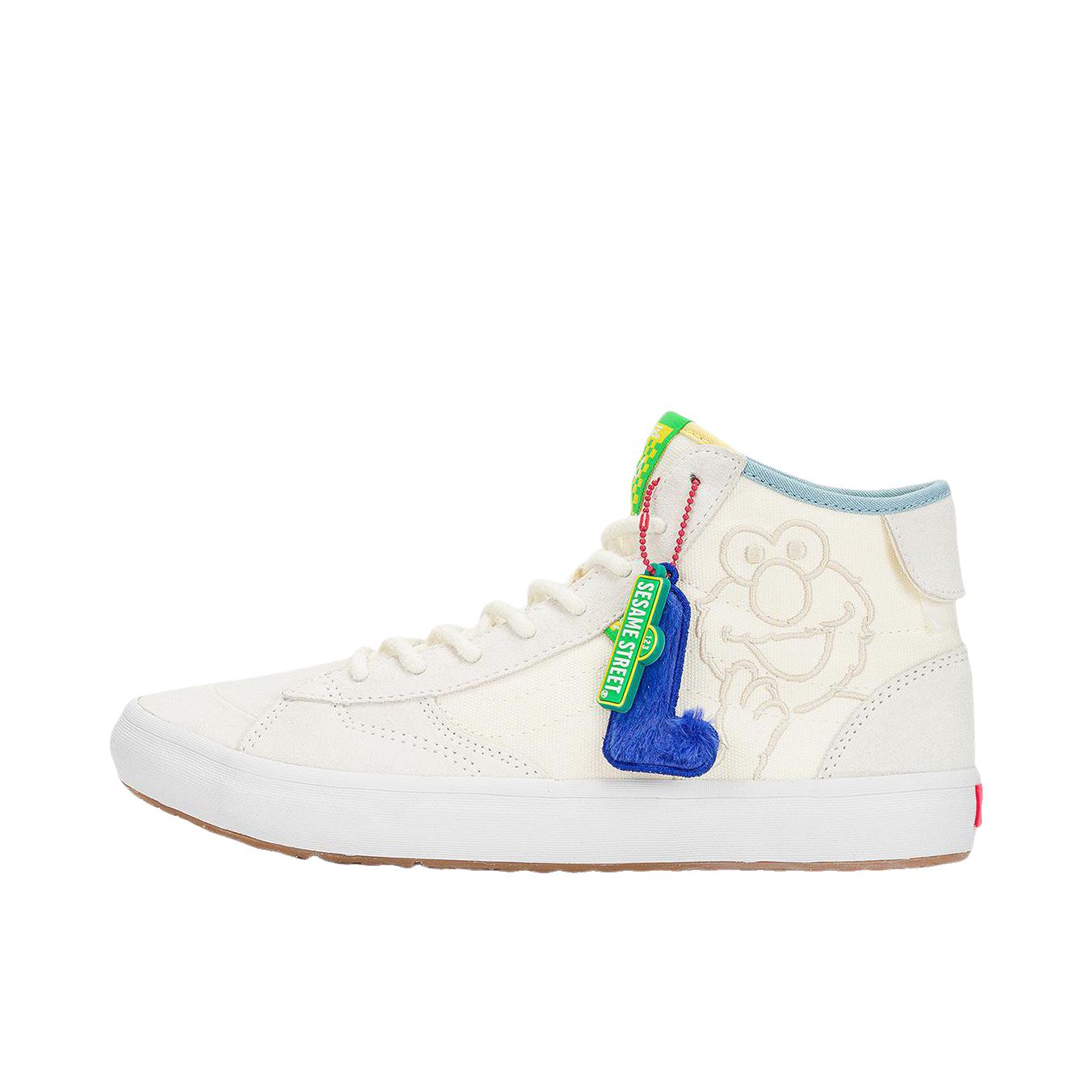 推荐商品：Vans/范斯 The Lizzie 板鞋 潮流复古减震防滑耐磨运动织物 芝麻街联名/白色