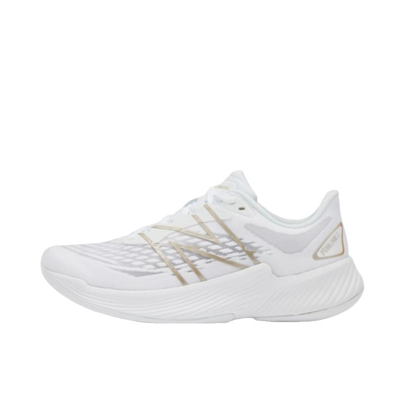 推荐商品：New Balance Vazee Prism V2 跑鞋 防滑耐磨轻便透气舒适减震织物 白色
