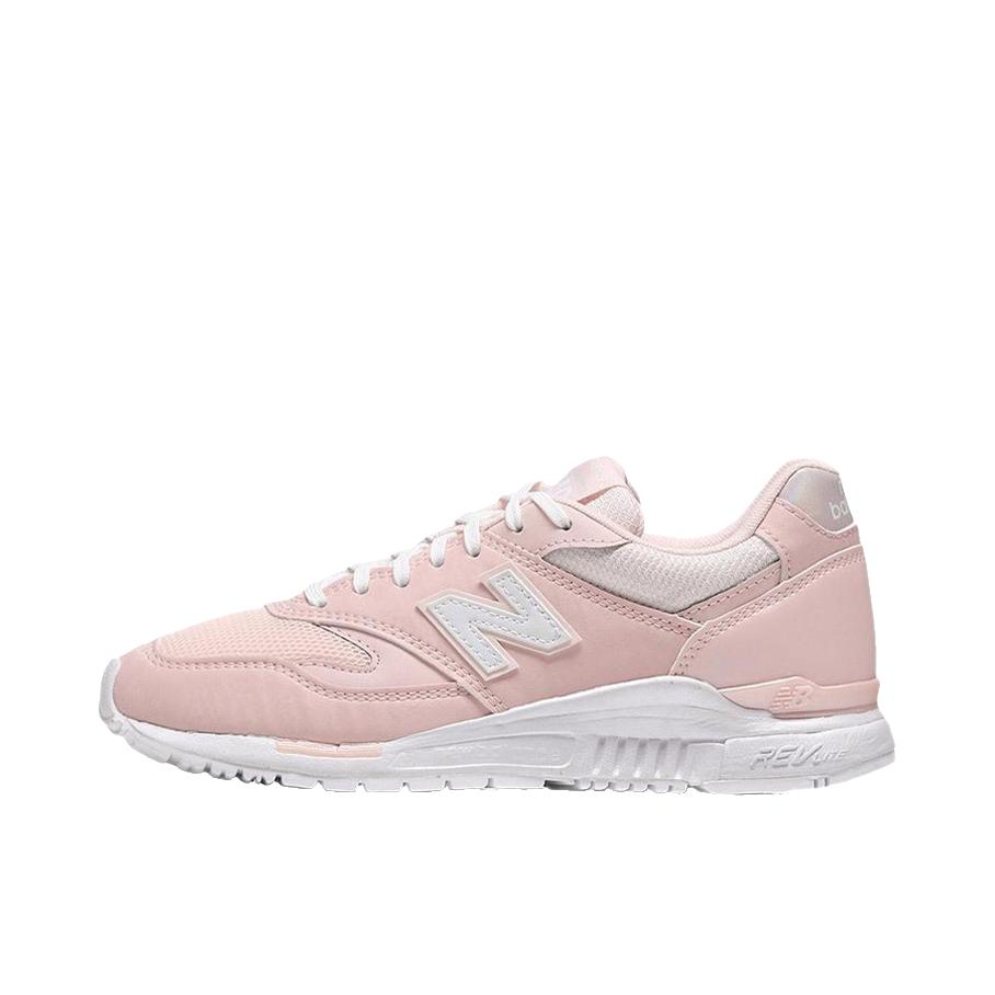 推荐商品：New Balance 840 跑鞋 减震回弹防滑耐磨透气织物合成革复古 Rose White 女款/月光粉