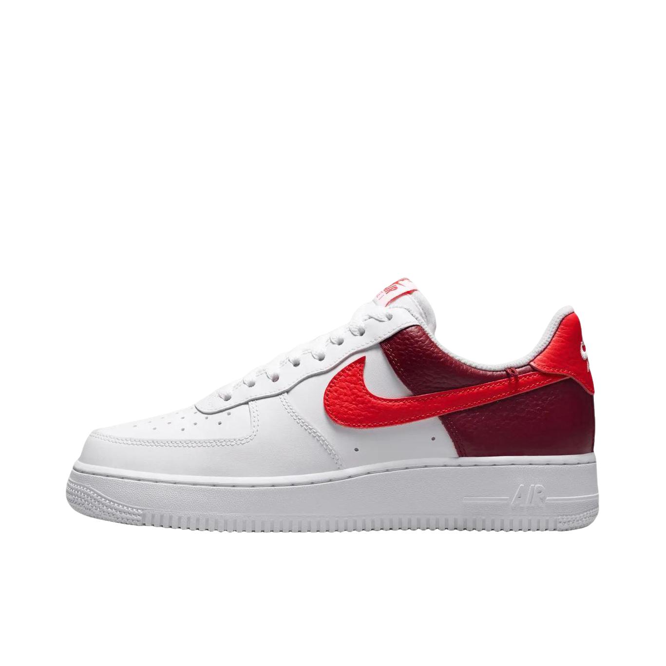 推荐商品：Nike Air Force 1 空军一号 板鞋 轻便舒适百搭耐磨防滑复古 奶白色/红色