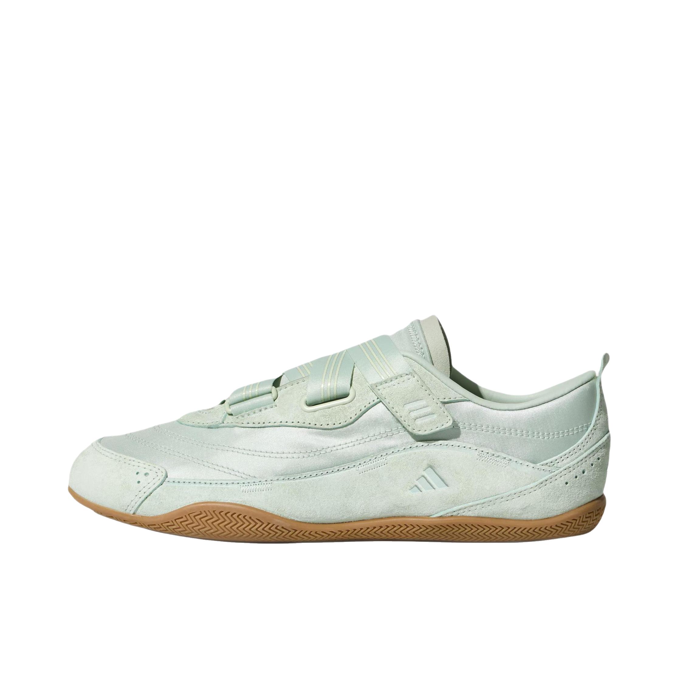 推荐商品：【贺聪同款】 adidas FOS URBAN REVERIE 薄底鞋 运动休闲鞋 低帮橡胶平跟圆头贴合芭蕾风 女款/亚麻绿 