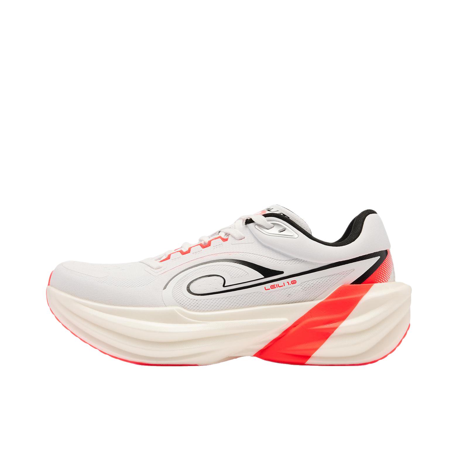 推荐商品：乔丹体育 雷雳 跑鞋 巭PROHP回弹科技休闲透气防滑减震长跑竞速训练马拉松体测轻便慢跑软底无板热爱希望勇气 热爱/乔丹白/耀火红