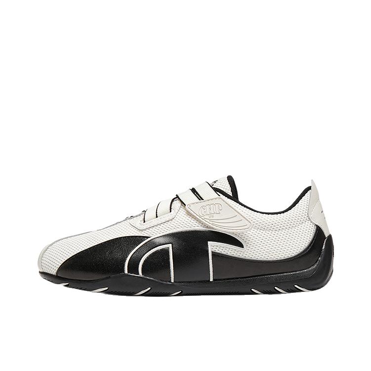 推荐商品：Champion/冠军 Champ 2K Racer Ballet 运动休闲鞋 百搭平跟防滑 女款/奶白色/黑色