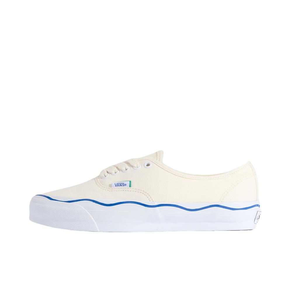 推荐商品：Vans/范斯 Premium Authentic 44 板鞋 柔软耐磨平跟舒适贴合复古 首尔棉花糖/纯白 