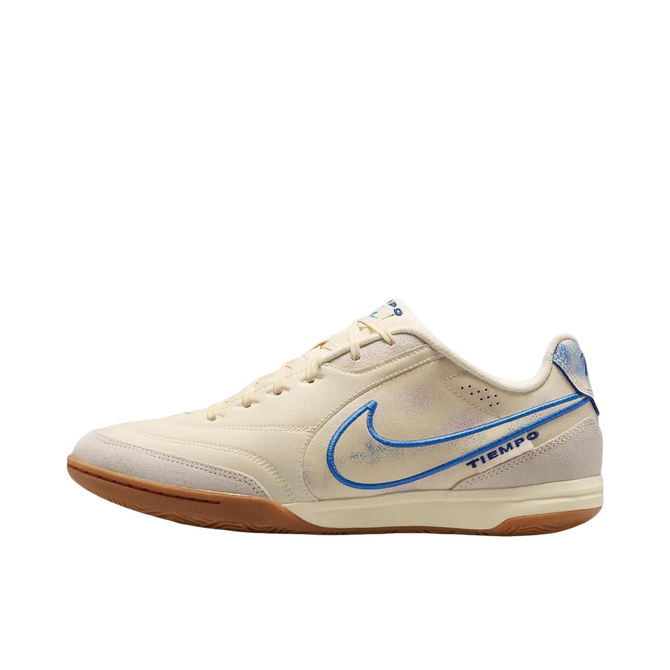 推荐商品：Nike Tiempo Streetgato LE IC 足球鞋 平底系带厚底圆头 米色/白色 