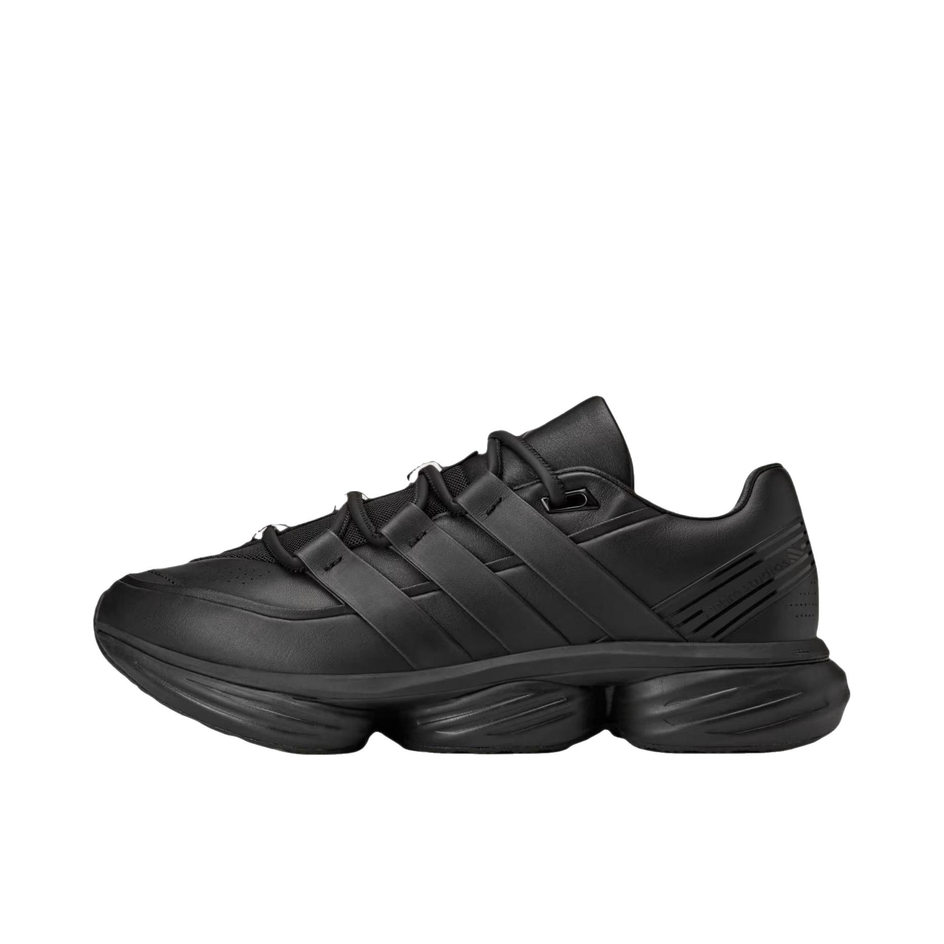 推荐商品：adidas LIGHTBLAZE POD 跑鞋 柔软耐磨休闲 entire studios联名/核心黑