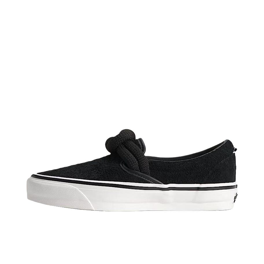 推荐商品：Vans/范斯 Slip-on 98 OTW Vibram 板鞋 支撑圆头橡胶一脚蹬 黑色