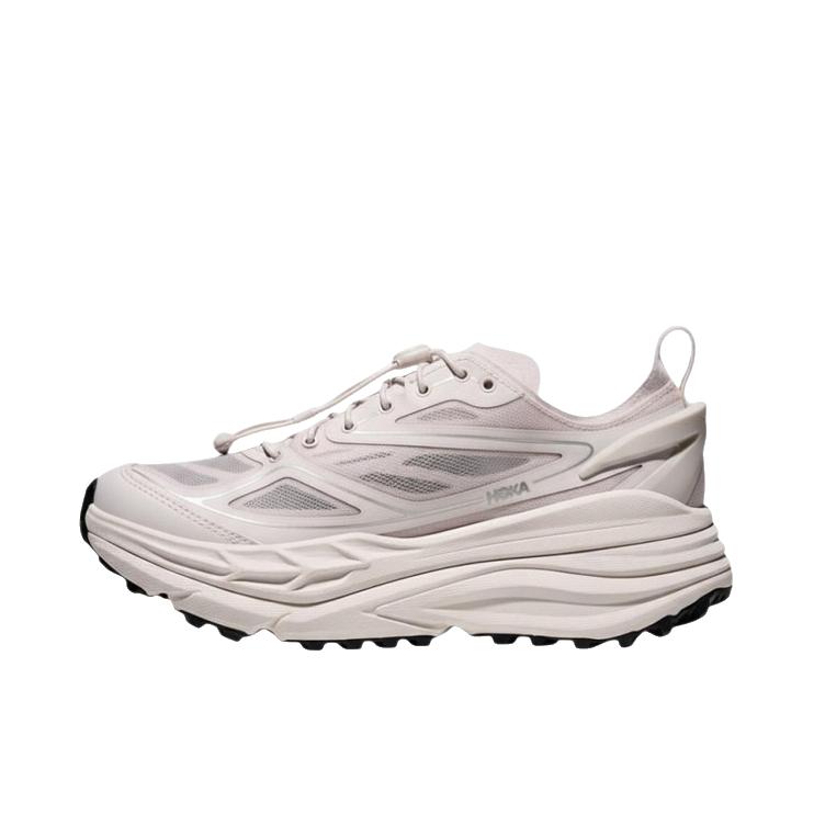 推荐商品：HOKA ONE ONE Stinson One7 跑鞋 舒适百搭防滑耐磨贴合 米色/白色