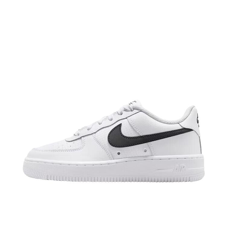 推荐商品：Nike Air Force 1 空军一号 板鞋 轻便舒适百搭耐磨防滑复古 大童/羽白色