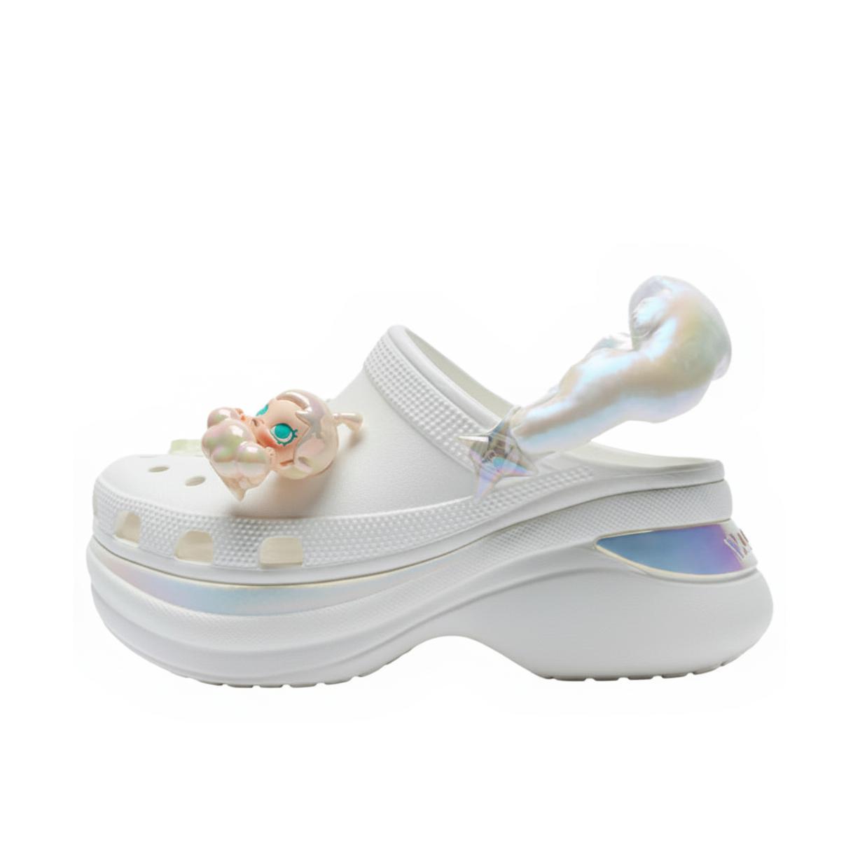 推荐商品：Crocs/卡骆驰 联名系列 凉鞋 厚底青年日常休闲 泡泡马特联名/女款/彩色