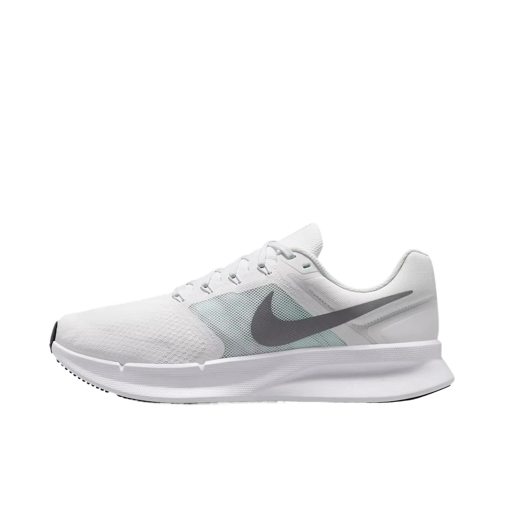 推荐商品：Nike Run Swift 3 跑鞋 减震防滑耐磨舒适网面透气缓震运动支撑贴合圆头耐穿耐用 峰白色/白色/黑色/金属银