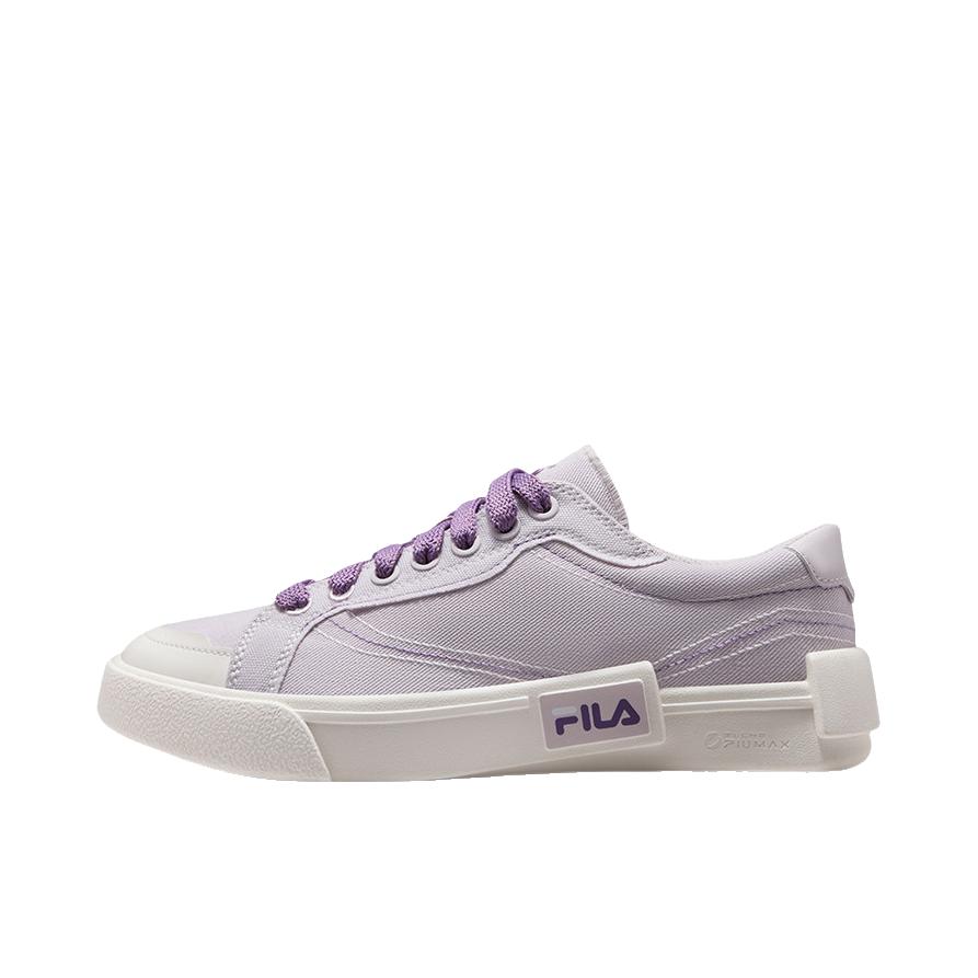 推荐商品：FILA/斐乐 POP 轻质透气 耐磨防滑 街拍潮流时尚 休闲百搭 帆布鞋 女款/淡灰紫/雪白色
