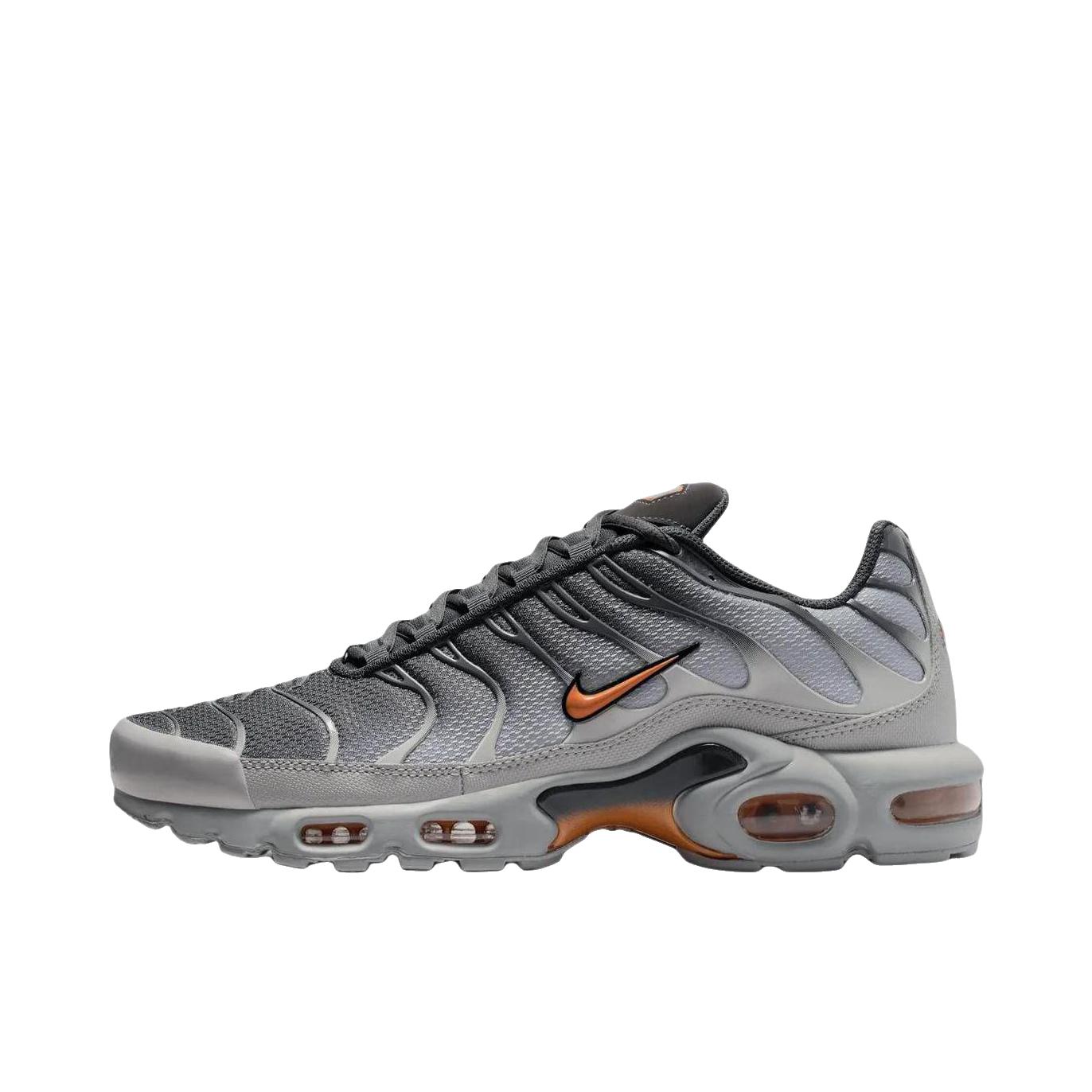 推荐商品：Nike Air Max Plus 跑鞋 休闲舒适轻便网布透气防滑耐磨气垫缓震包裹性贴合圆头 浅灰色/橙色