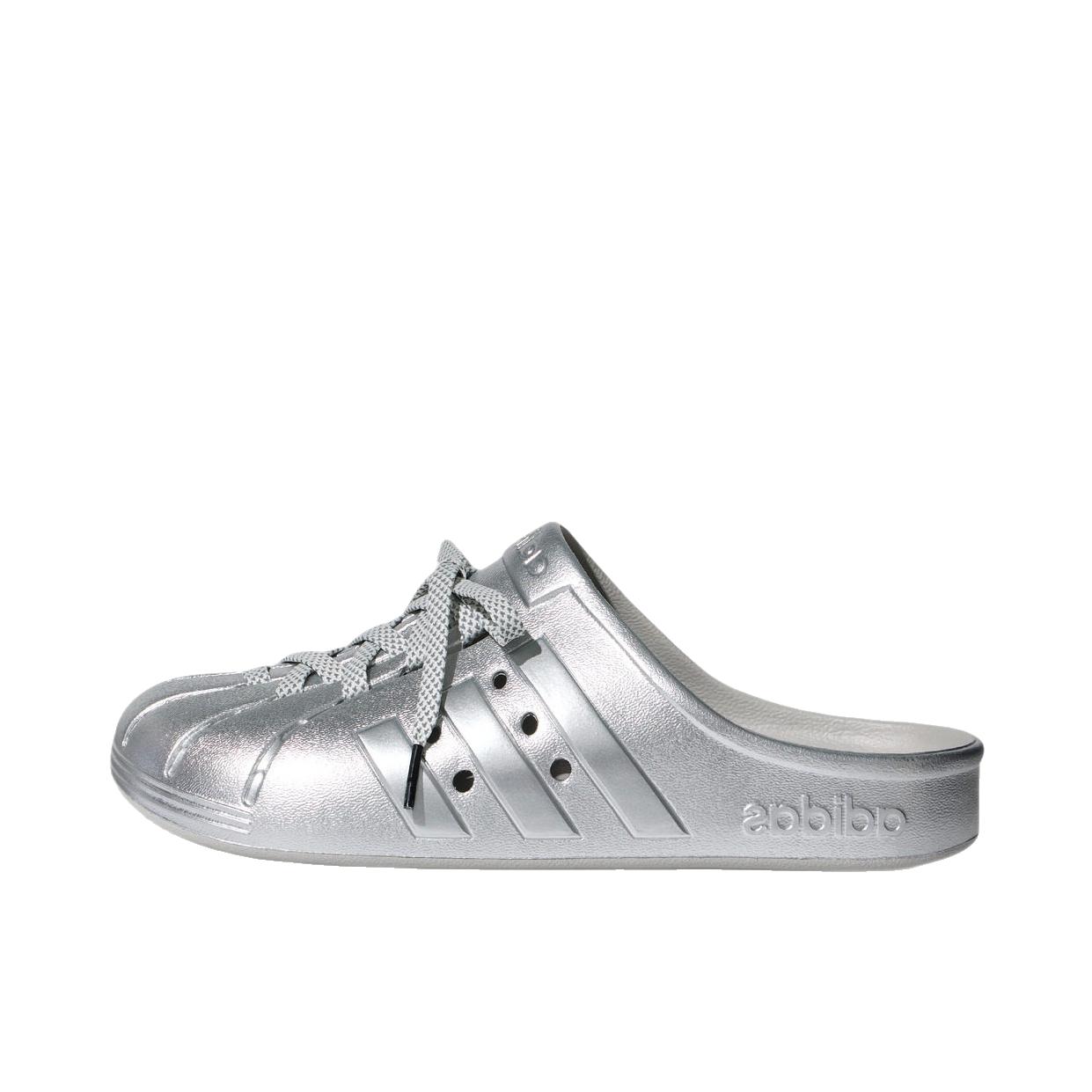 推荐商品：adidas Adilette Clog 舒适百搭 防滑耐磨 运动 一字 外穿 拖鞋 金属银/亮白色