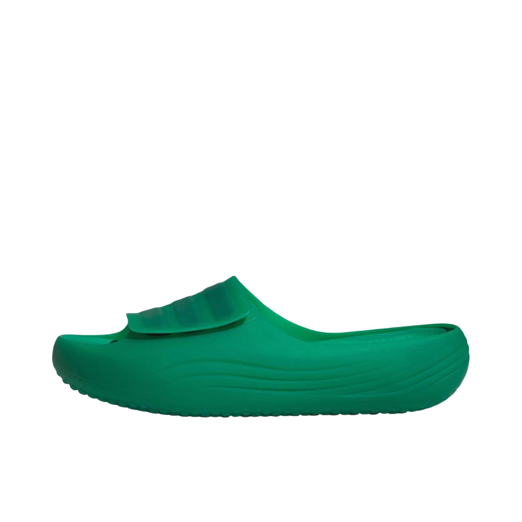 推荐商品：adidas Adislide 拖鞋 柔软舒适简约 亮绿色