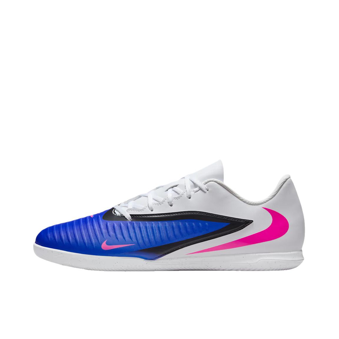 推荐商品：Nike Phantom 6 Club IC 足球鞋 室内训练 赛车蓝 
