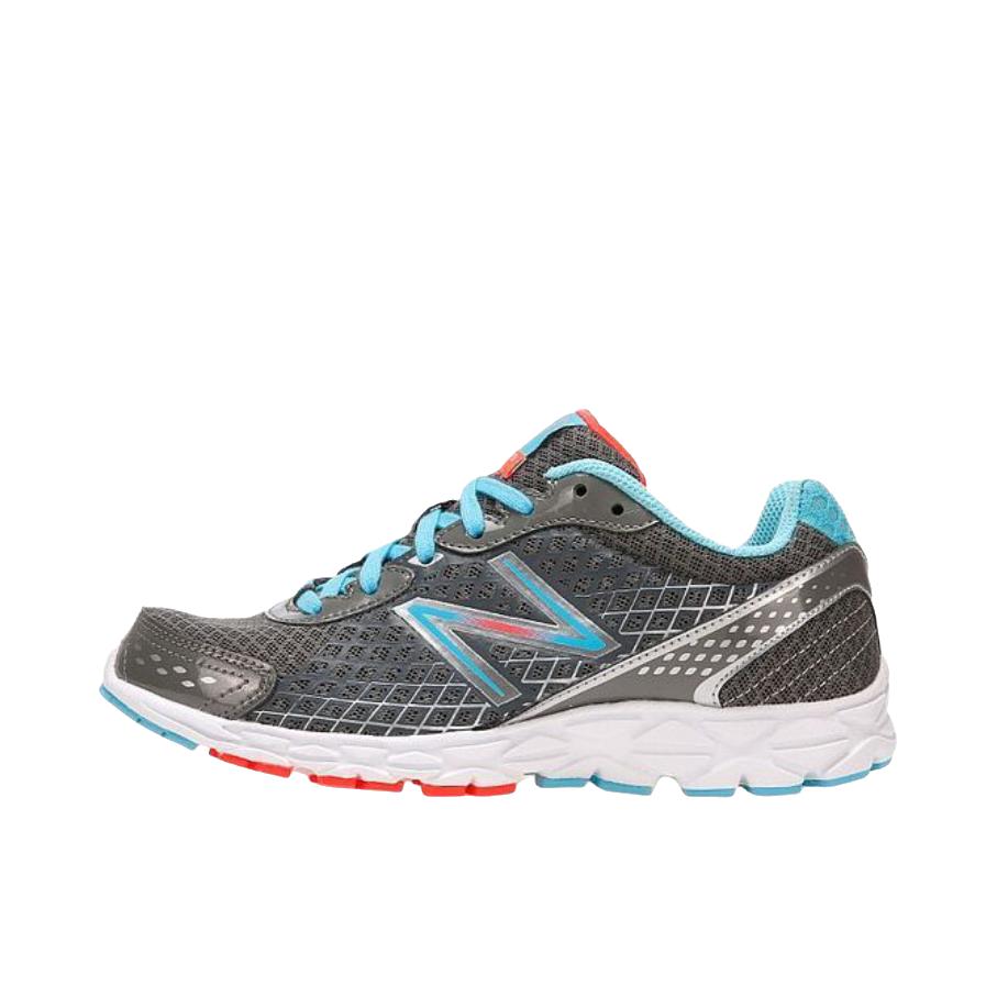 推荐商品：New Balance 590 跑鞋 百搭低帮休闲厚底 D宽/灰色