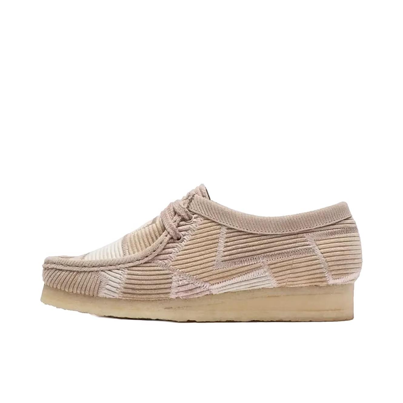 推荐商品：其乐 Originals WALLABEE 运动休闲鞋 舒适百搭复古轻便防滑 米色
