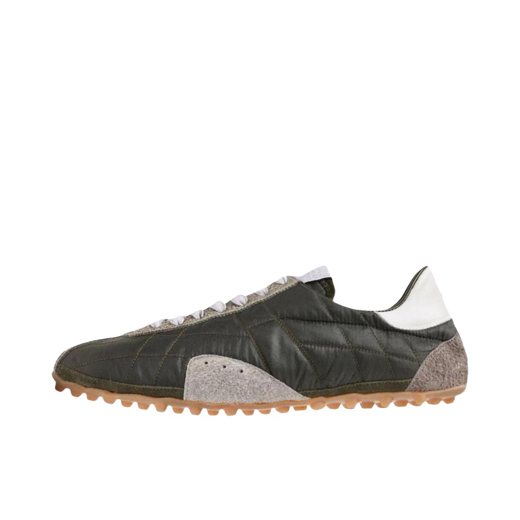 推荐商品：Maison Margiela 梅森·马吉拉 Sprinters 运动休闲鞋 圆头系带低帮平跟 黑色