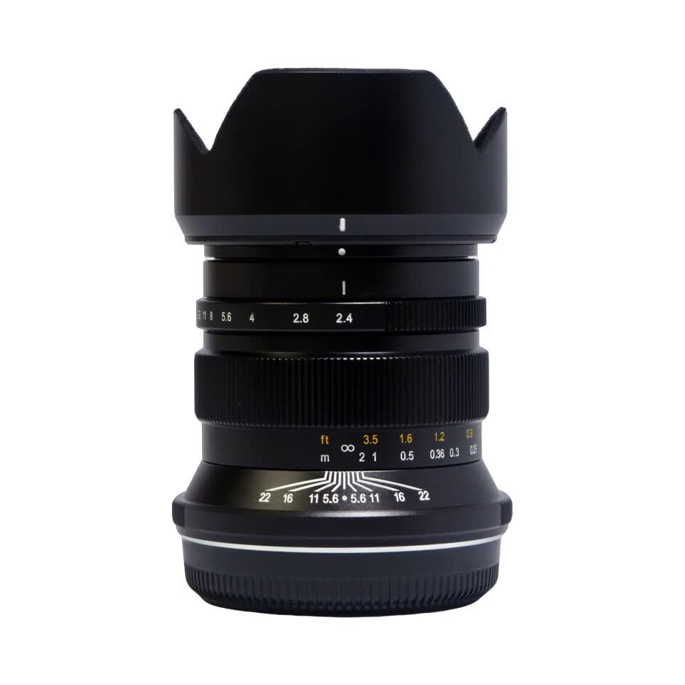 推荐商品：ZHONGYI OPTICS/中一光学 30mm F2.4 中画幅广角定焦镜头 建筑风光 环境人像 街拍纪实