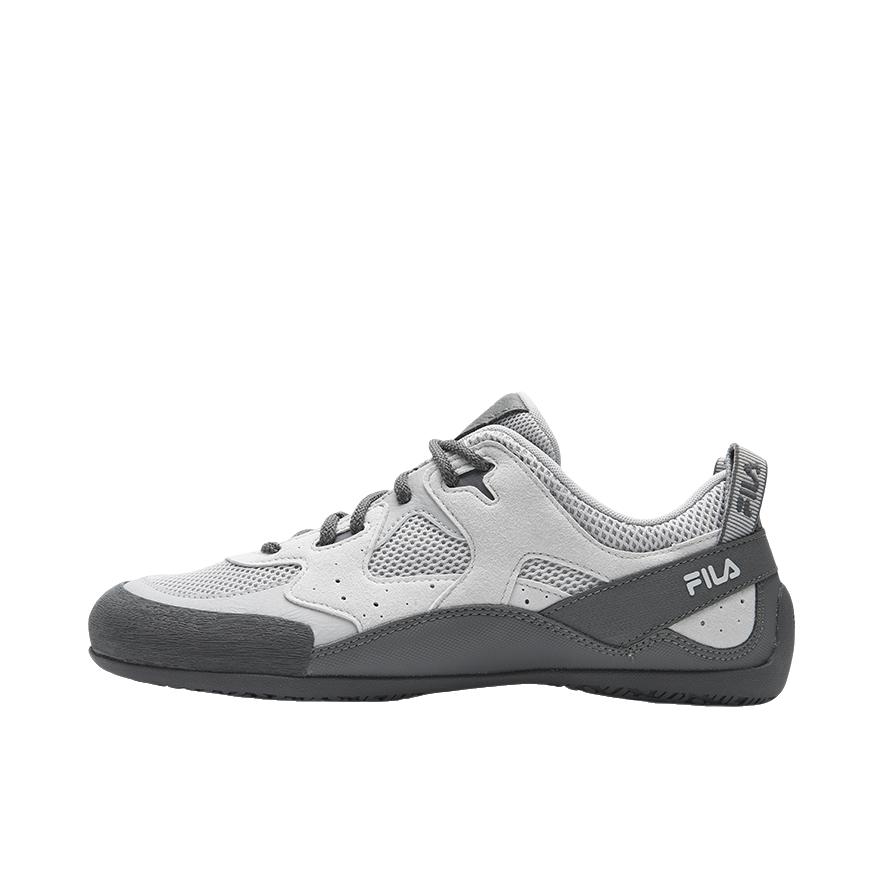 推荐商品：FILA/斐乐 STEP 彩石鞋 德训鞋 运动休闲鞋 魔术贴低帮薄底 藕灰色/锡灰色