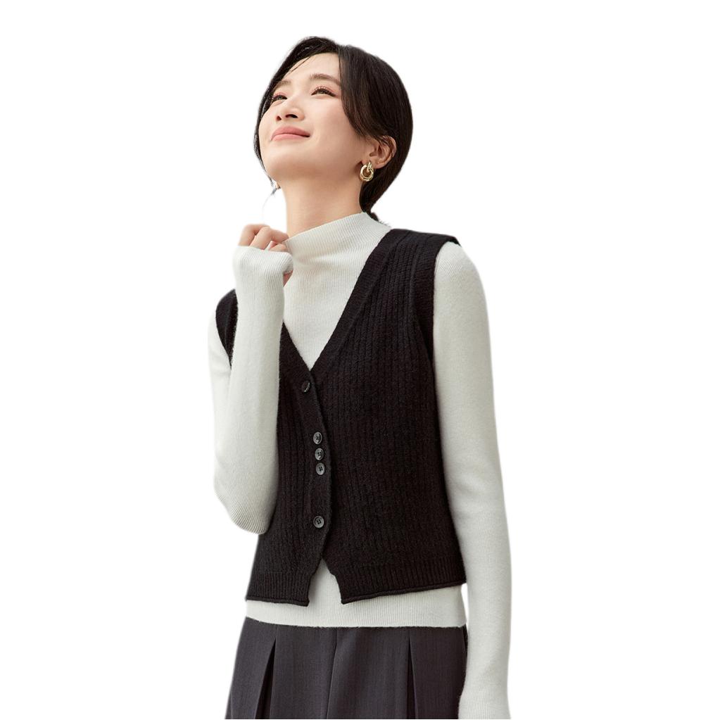 推荐商品:Sentubila/尚都比拉 V领开衫针织马甲 女装 W43J56735 黑