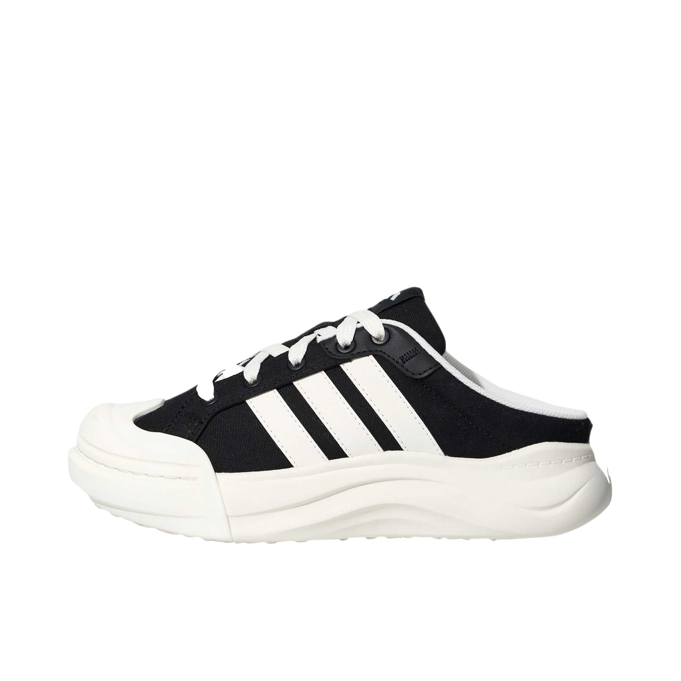推荐商品：adidas MAXXCOURT MULE 运动休闲鞋 圆头平跟低帮系带 黑色/亮白色