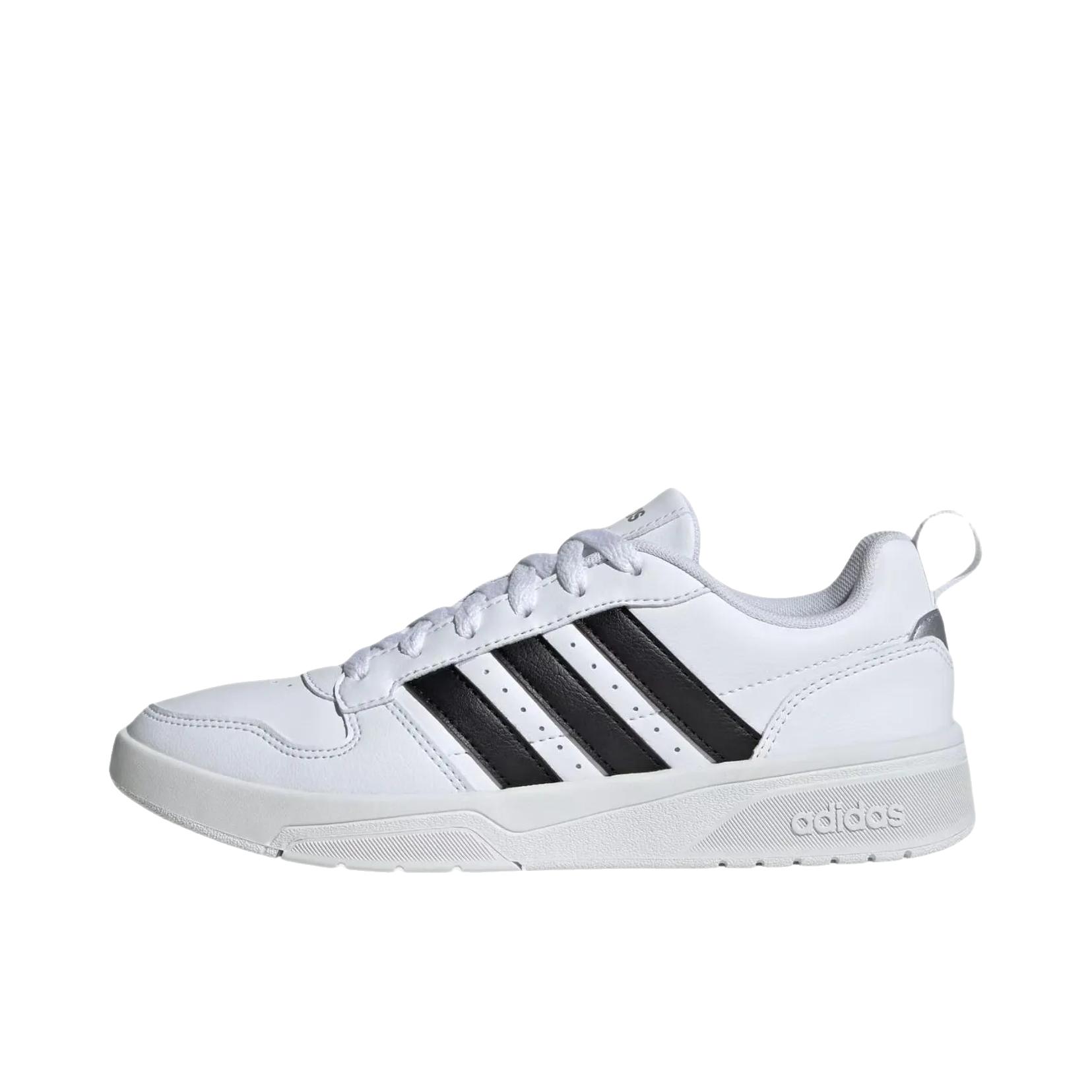 推荐商品：adidas COURTWAVE 板鞋 圆头厚底系带橡胶 白色/黑色