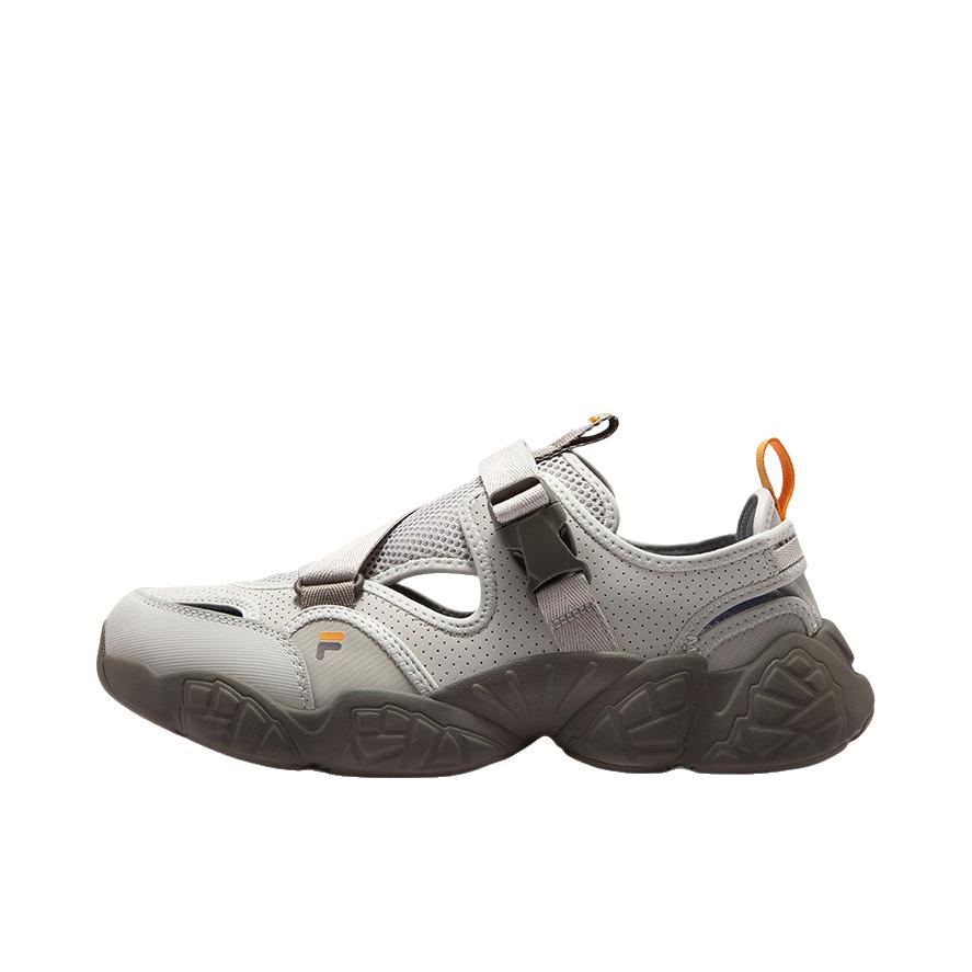 推荐商品：FILA/斐乐 PINECONE SANDAL 凉鞋 舒适百搭休闲耐磨支撑 月球灰